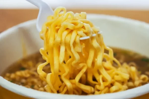 Danger from eating Too much “instant noodles”